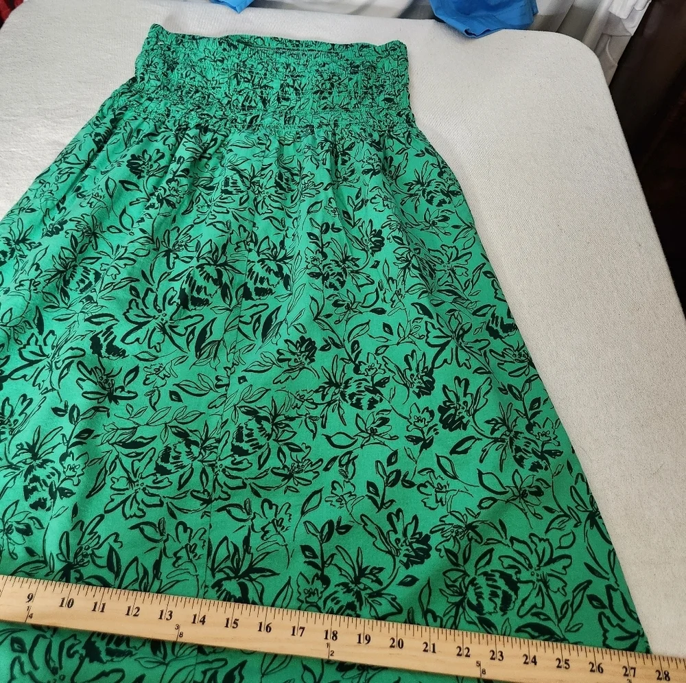 Maternity A-Line Skirt by Ingrid & lsabel - Size XS - Picture 10 of 11
